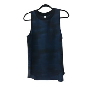 Athleta Zephyr Print Blue & Black sleeveless top